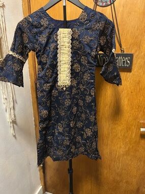Source Unknown Navy Dress with Gold Embroidered Floral Design